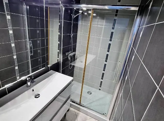 Village Naturiste Pepperoni